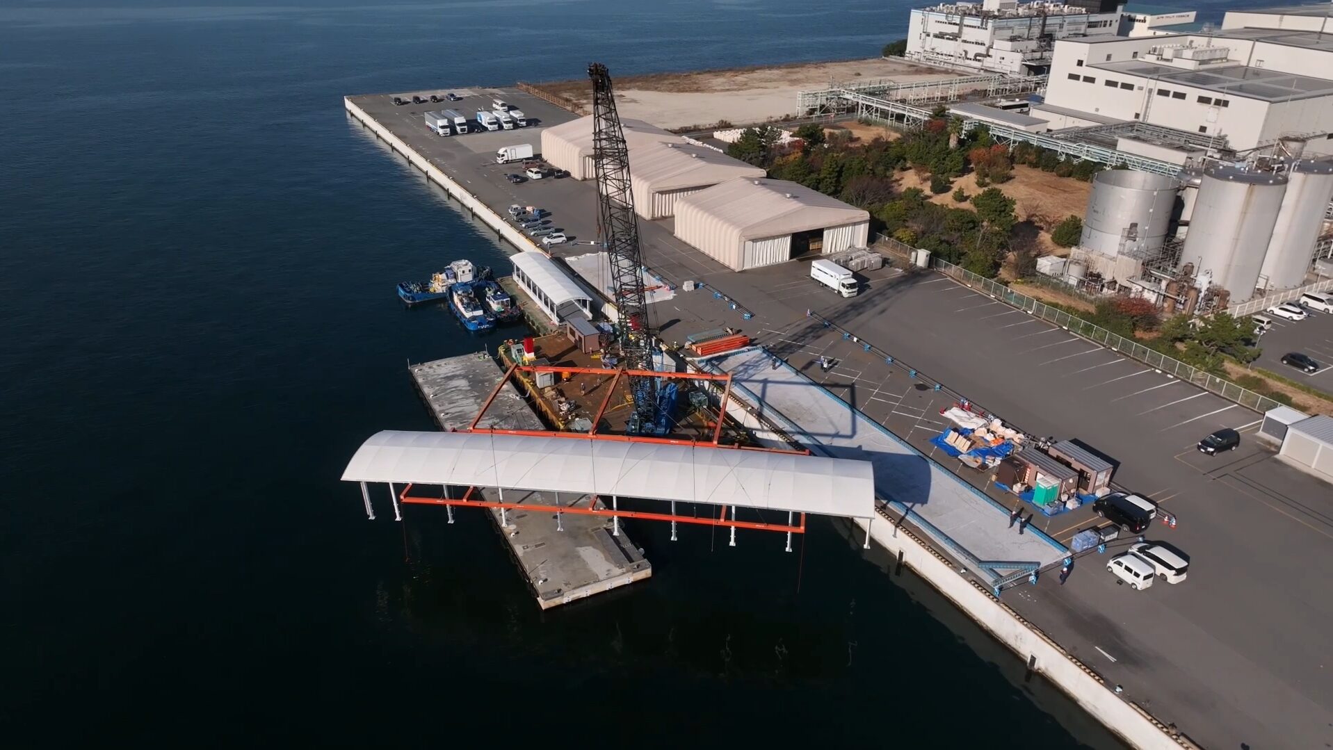 青海船着場浮桟橋