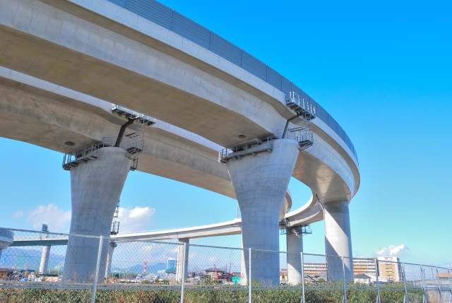 日本のインフラを築く橋梁建設業界 それぞれの仕事とやりがい、将来性